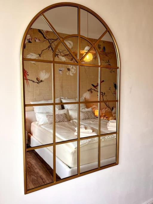 Bali Home Stylische Wohnung Mit Terrasse Schoenefeld Exterior photo